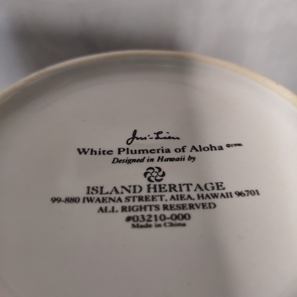 Vintage Island Heritage Coffee Mug White Plumeria of Aloha - Picture 3 of 5